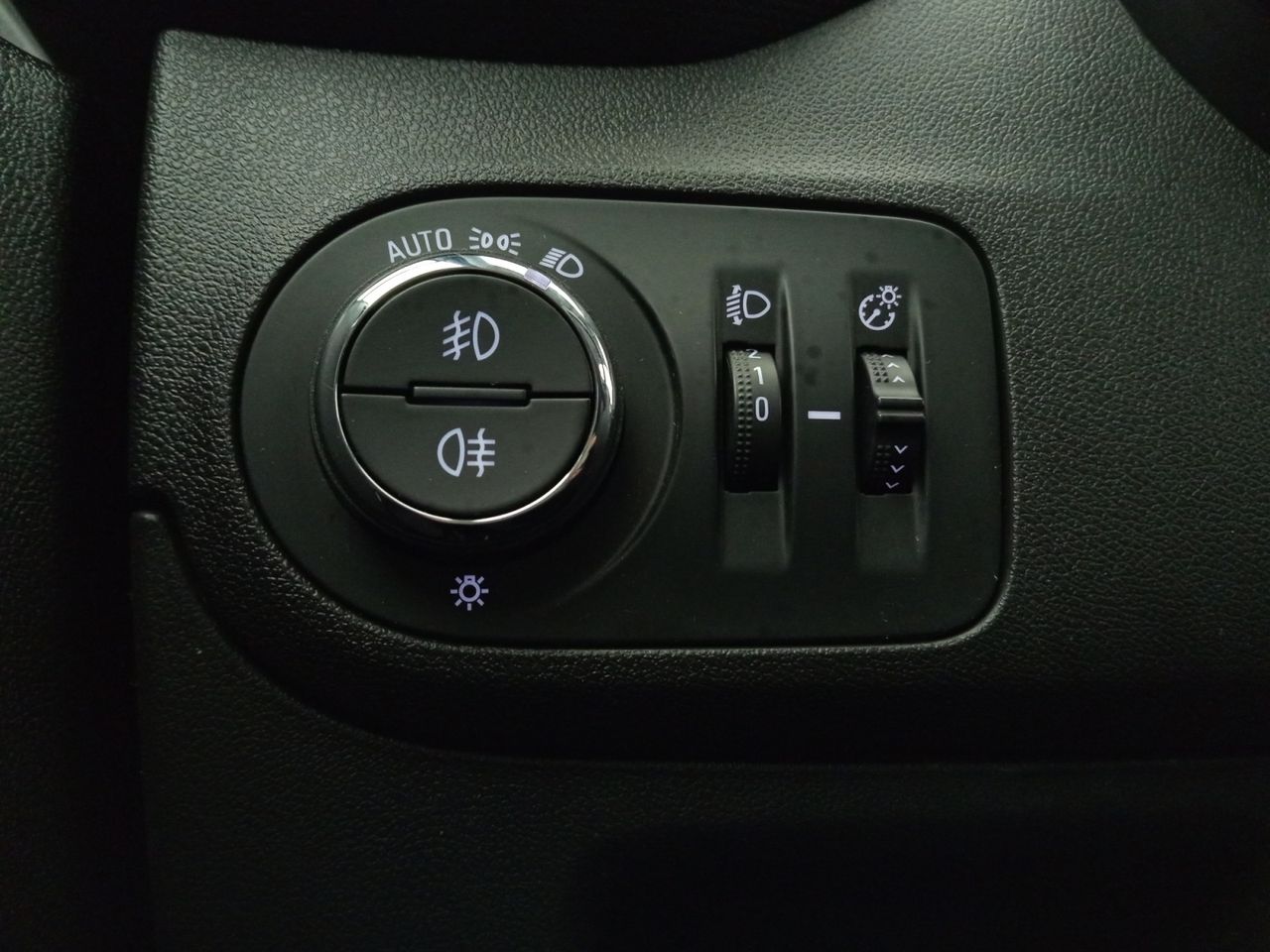 Foto Opel Crossland X 22