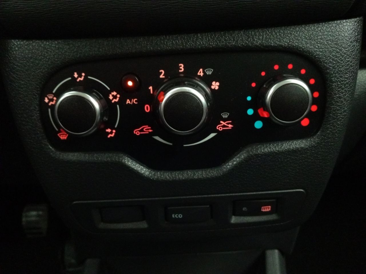 Foto Dacia Lodgy 13