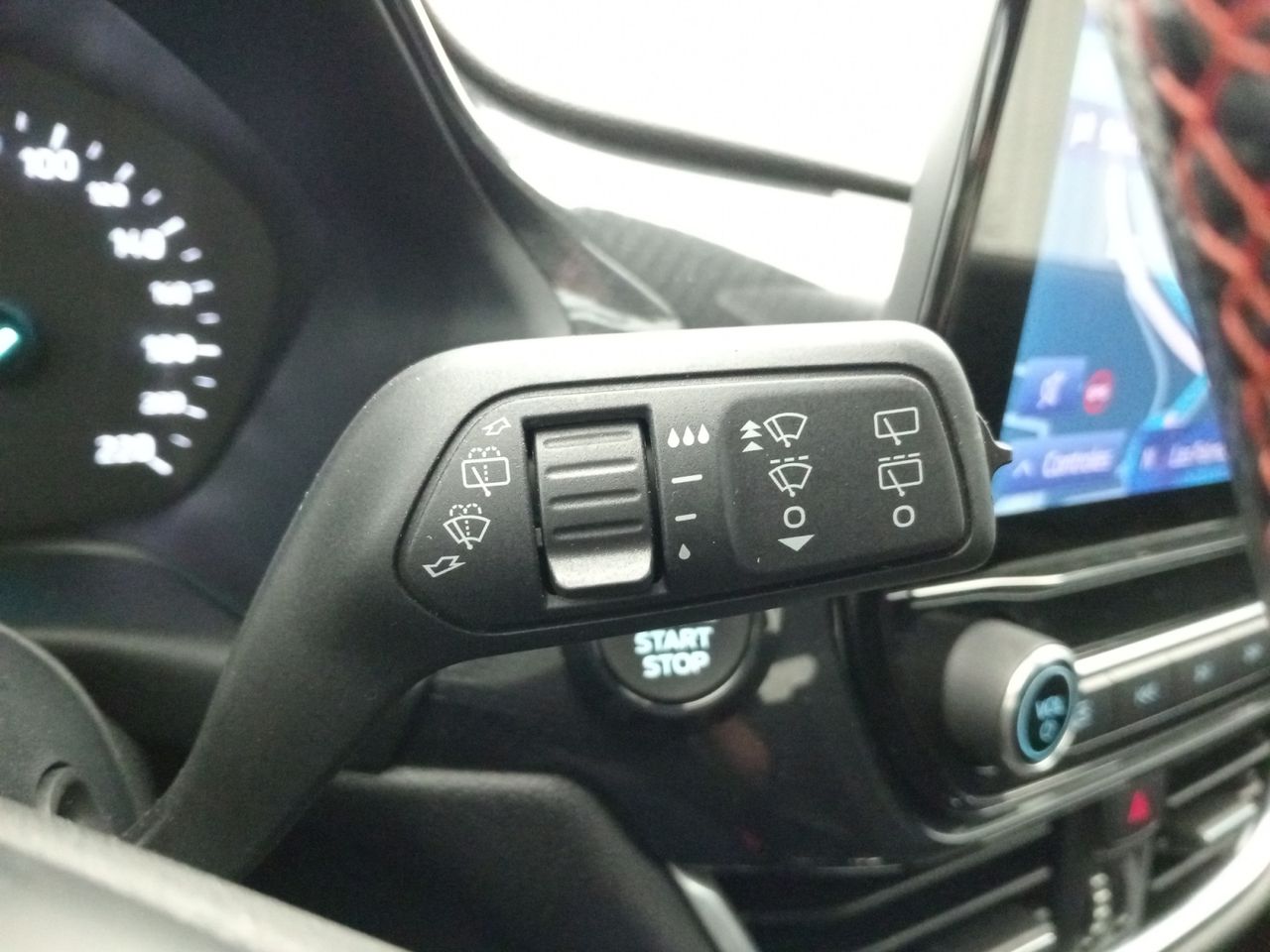 Foto Ford Fiesta 16
