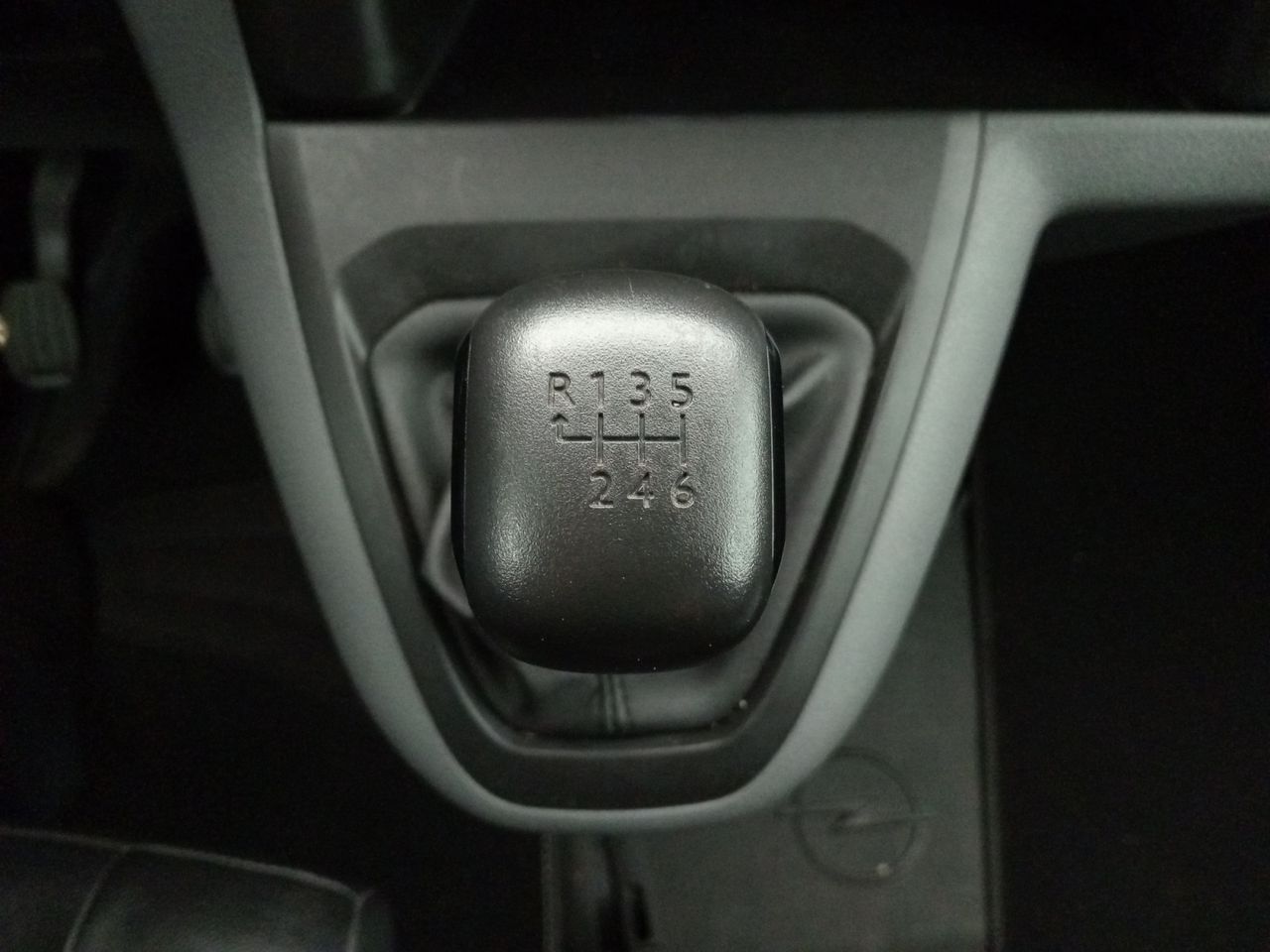 Foto Opel Vivaro 13