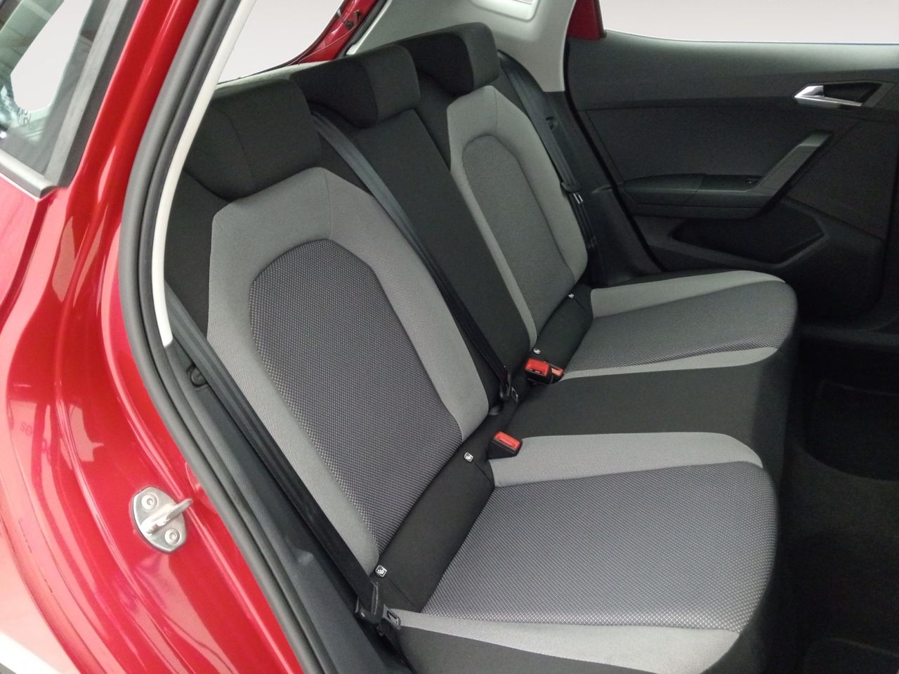 Foto Seat Ibiza 9