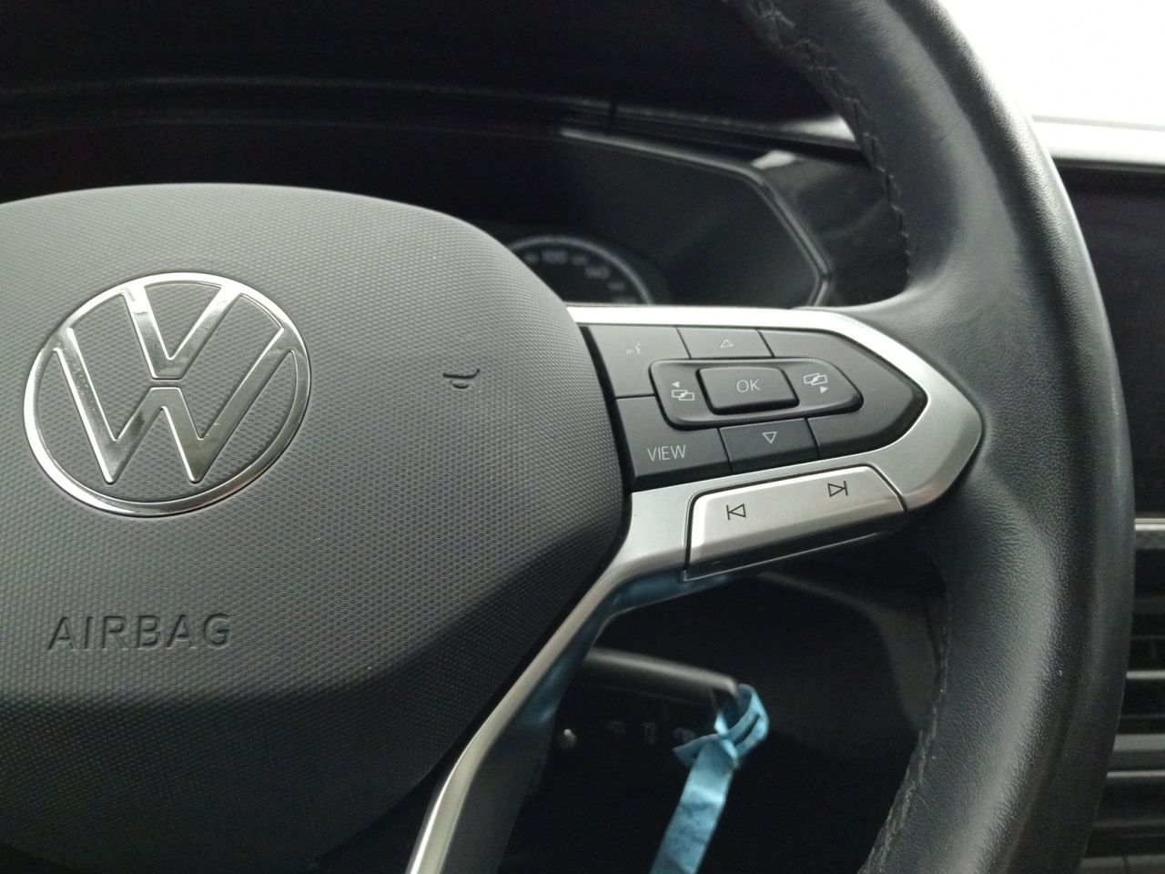 Foto Volkswagen T-Cross 15