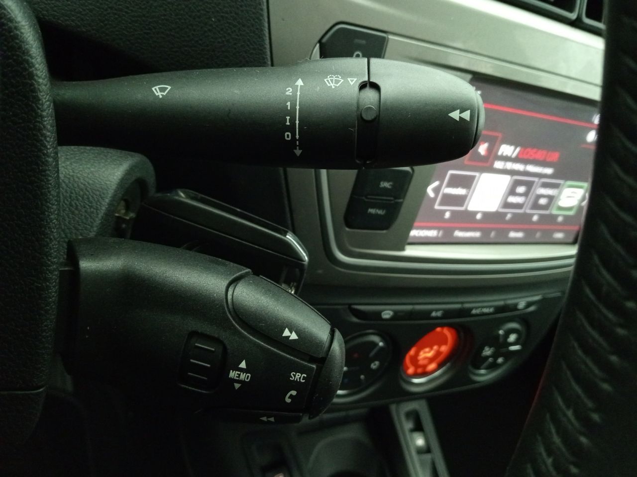 Foto Citroën C-Elysèe 17