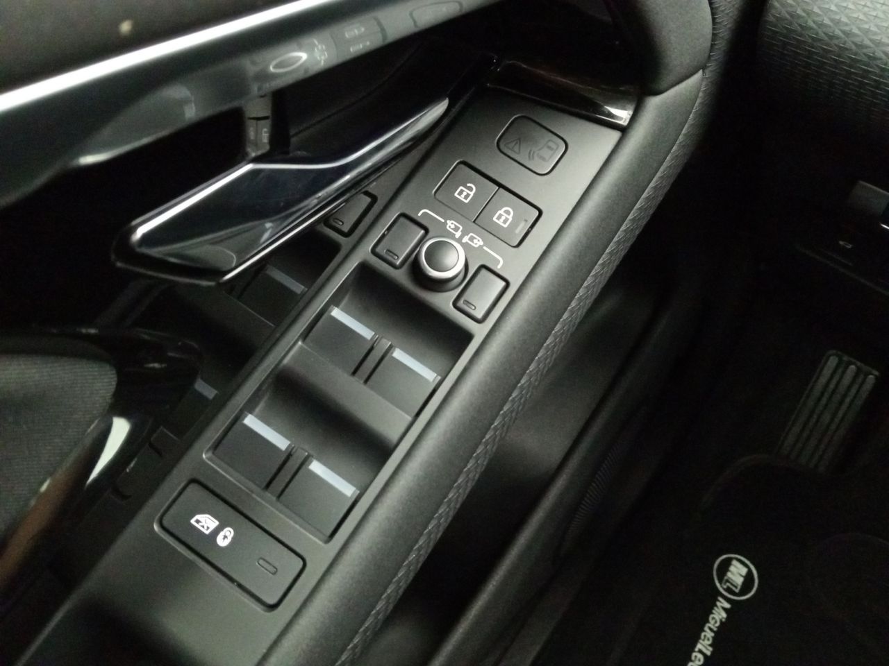 Foto Land-Rover Range Rover Evoque 19