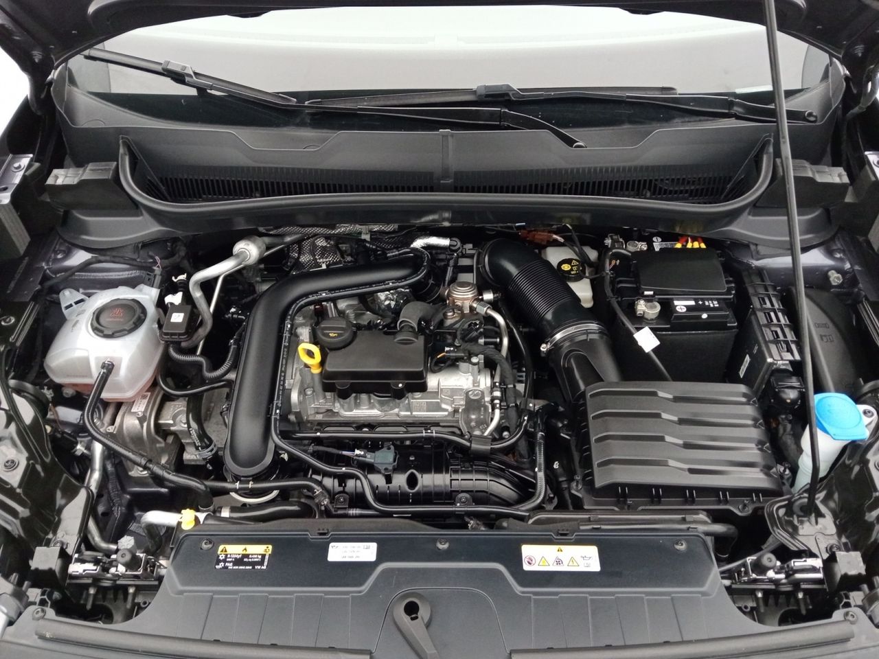 Foto Volkswagen T-Cross 26