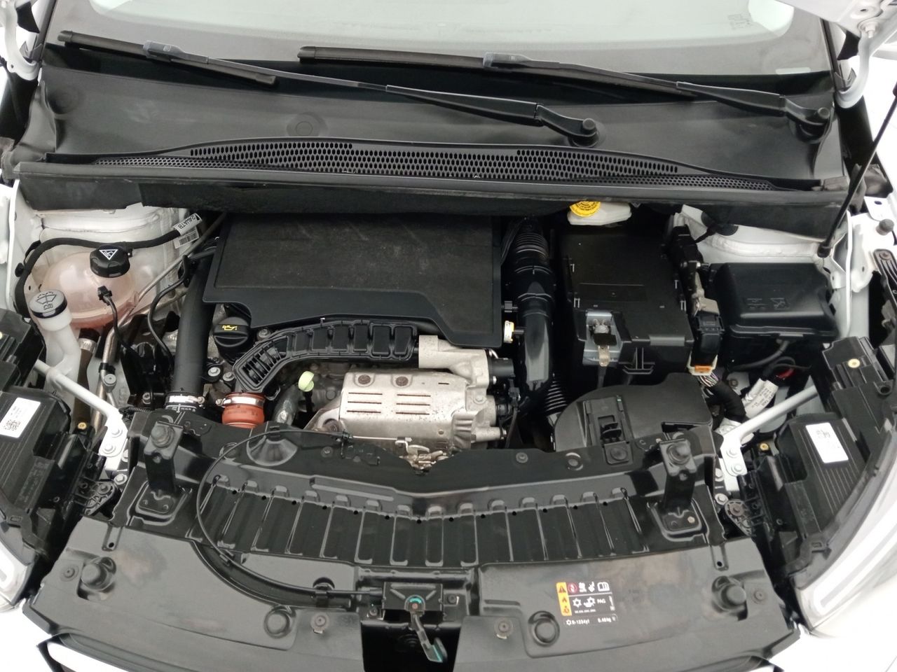 Foto Opel Crossland X 26