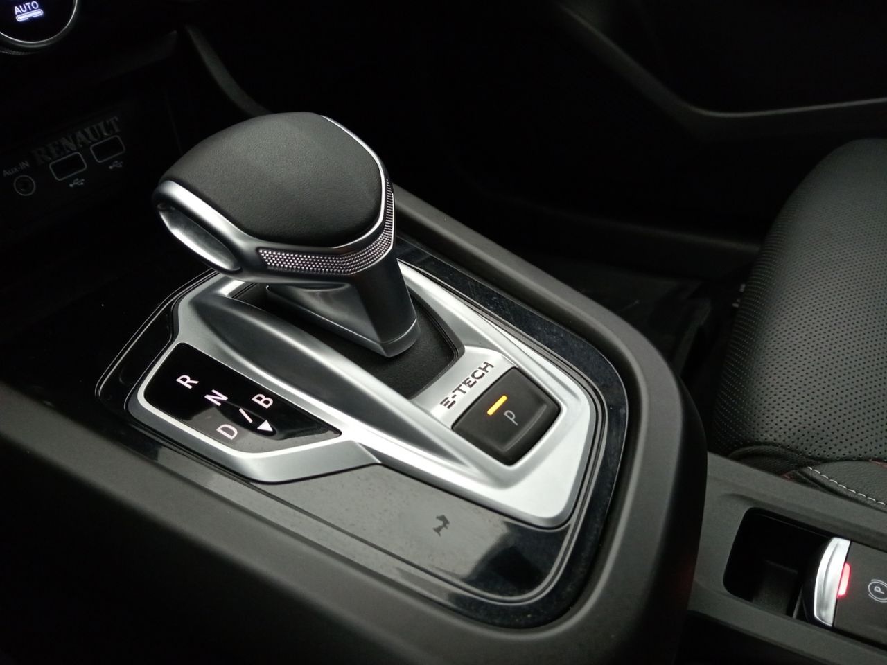 Foto Renault Arkana 15
