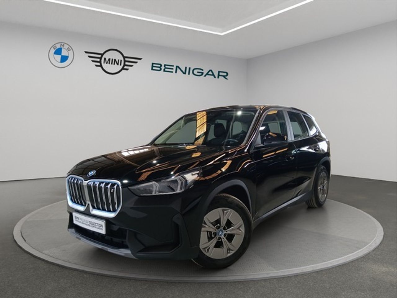 Foto BMW iX1 1