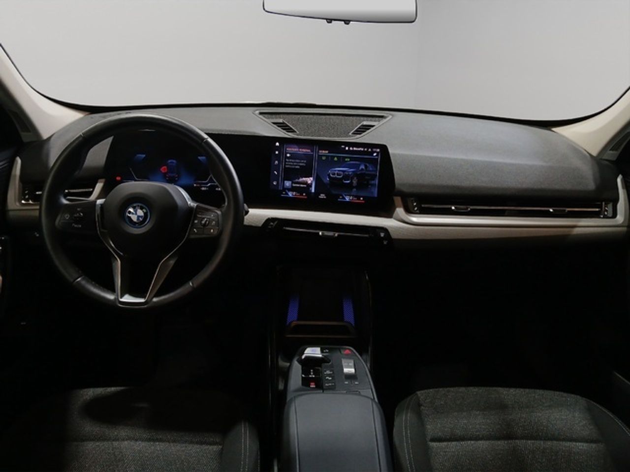 Foto BMW iX1 7