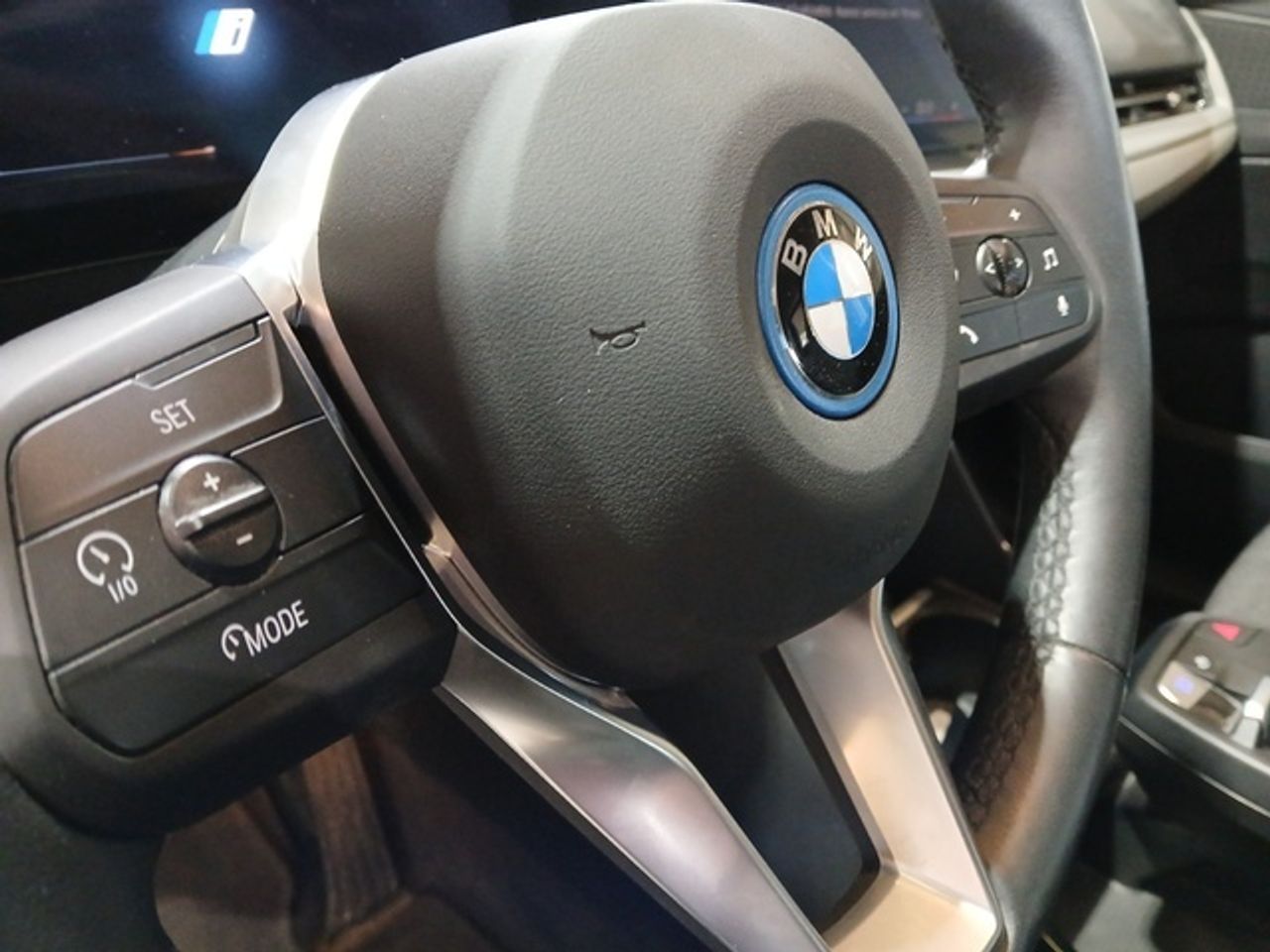 Foto BMW iX1 15