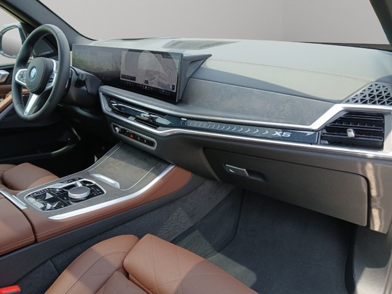 Foto BMW X5 8