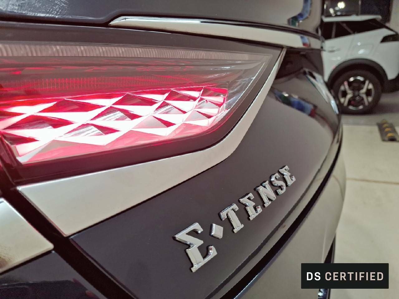 Foto DS Automobiles DS 9 25