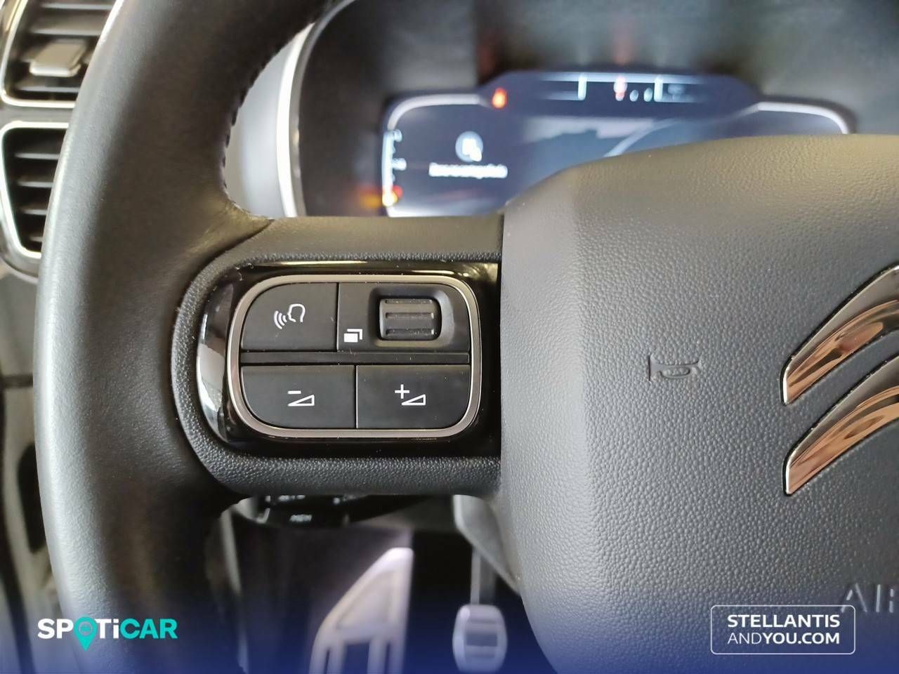 Foto Citroën C5 Aircross 16