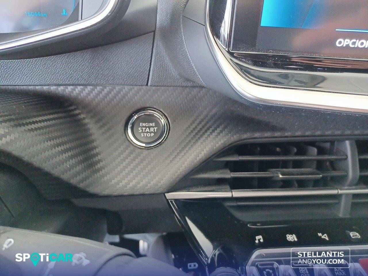Foto Peugeot 208 24