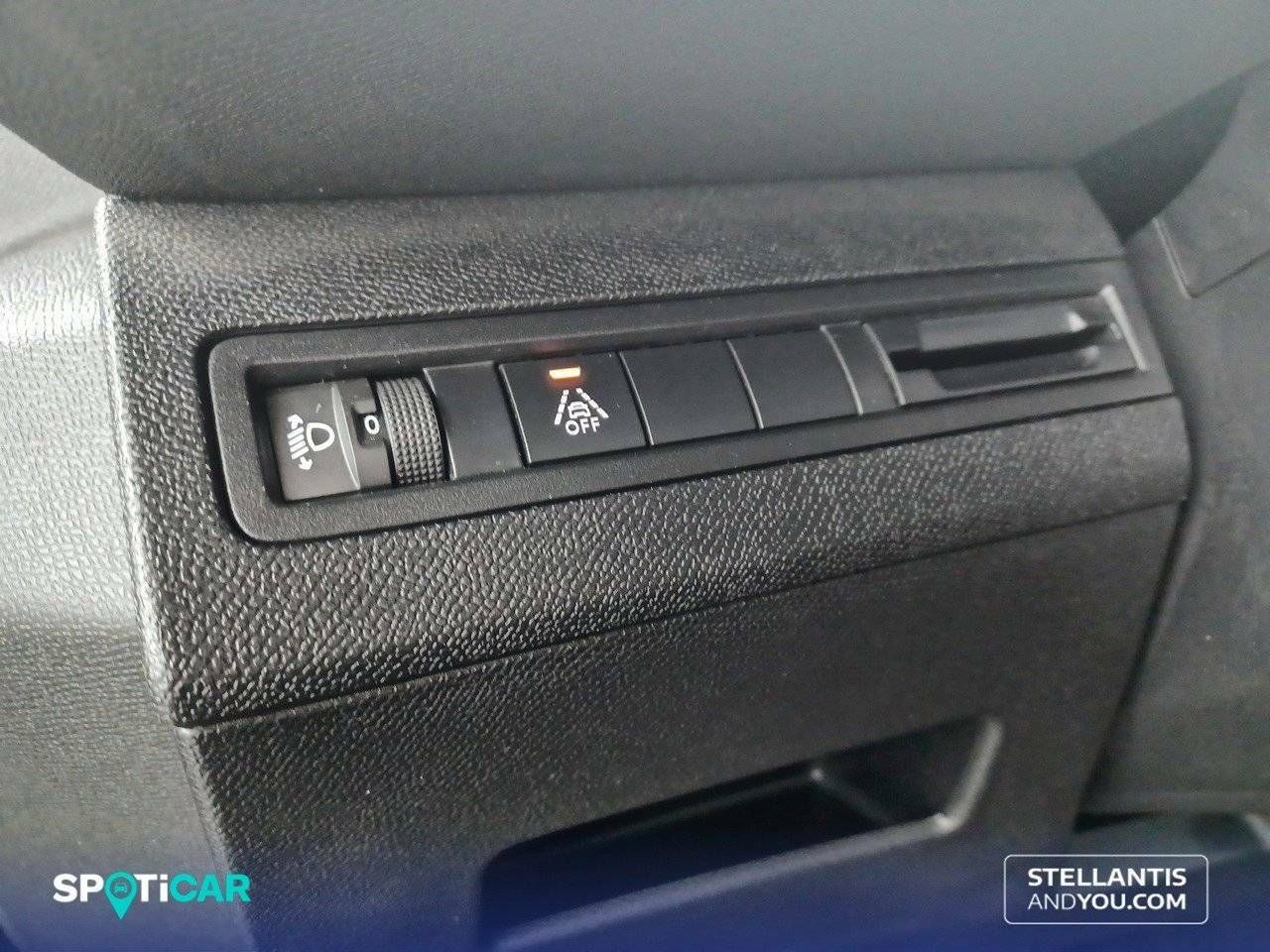Foto Peugeot 5008 21