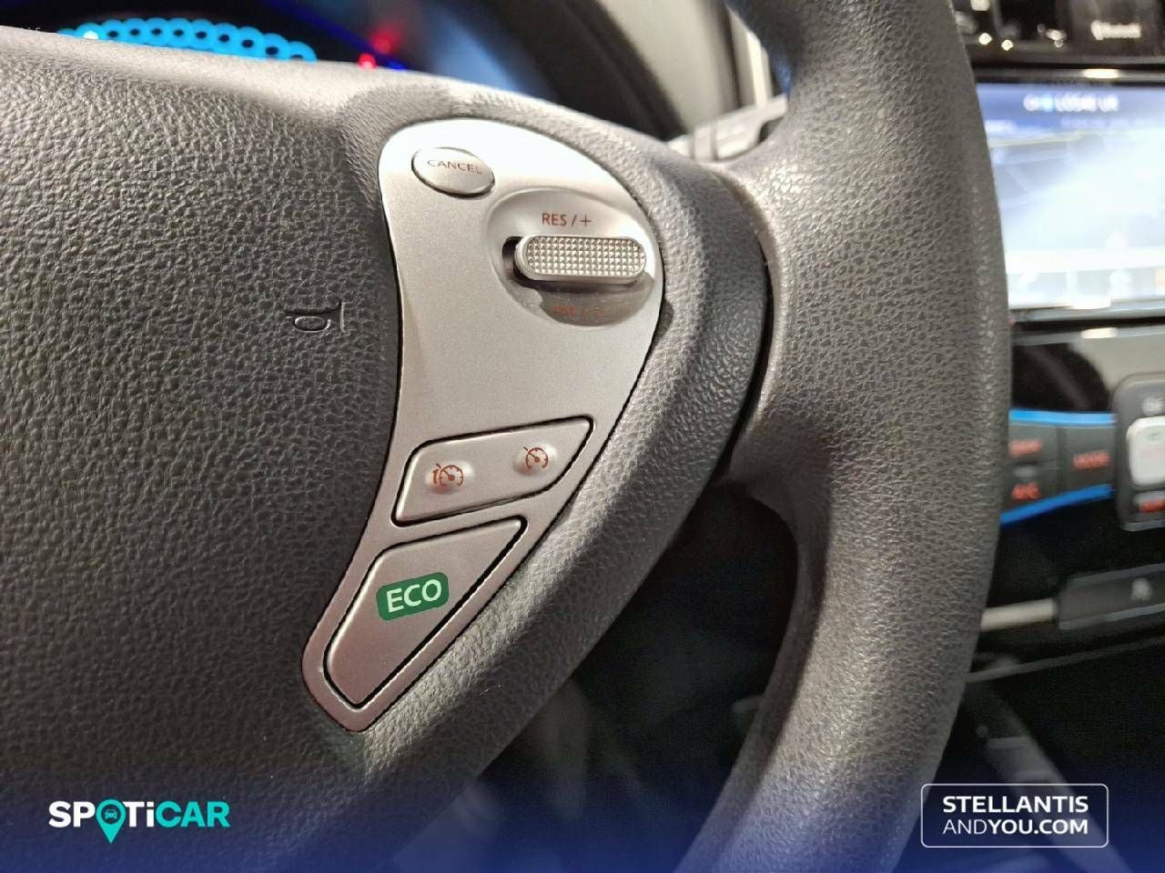 Foto Nissan Leaf 14