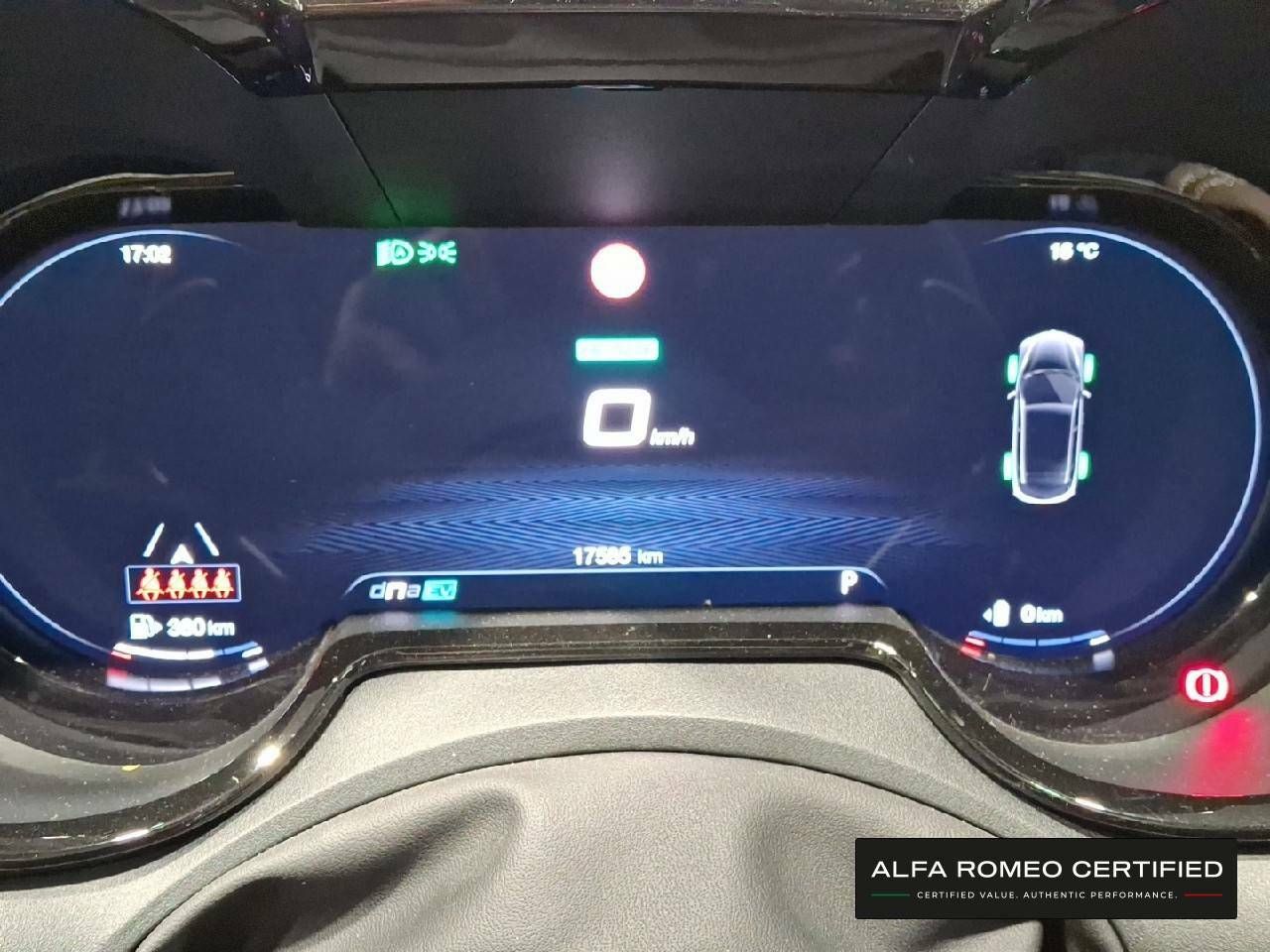 Foto Alfa Romeo Tonale 12