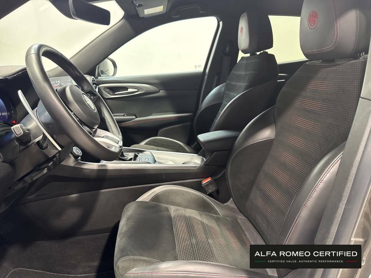 Foto Alfa Romeo Tonale 9