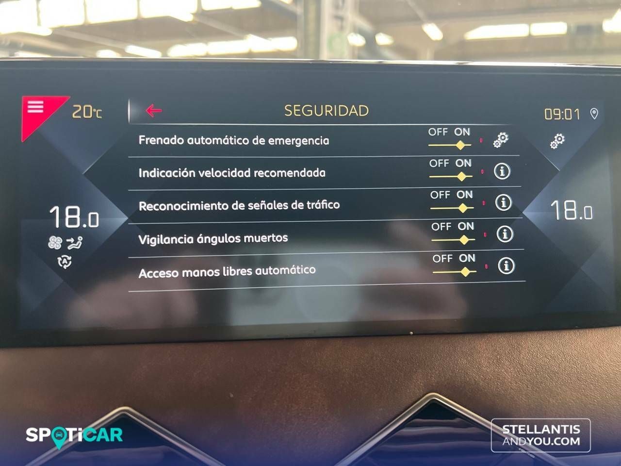 Foto DS Automobiles DS 3 23