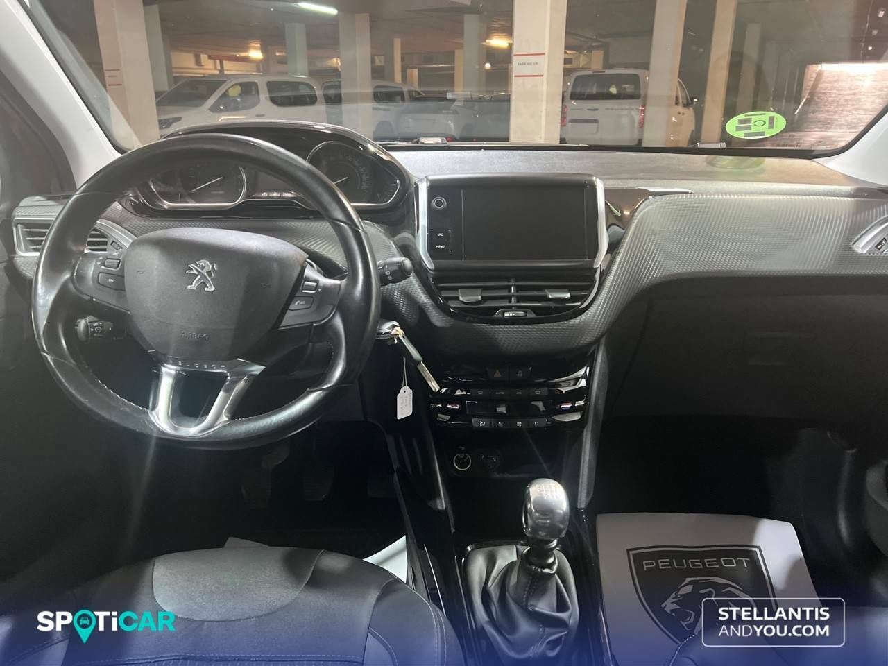 Foto Peugeot 2008 8