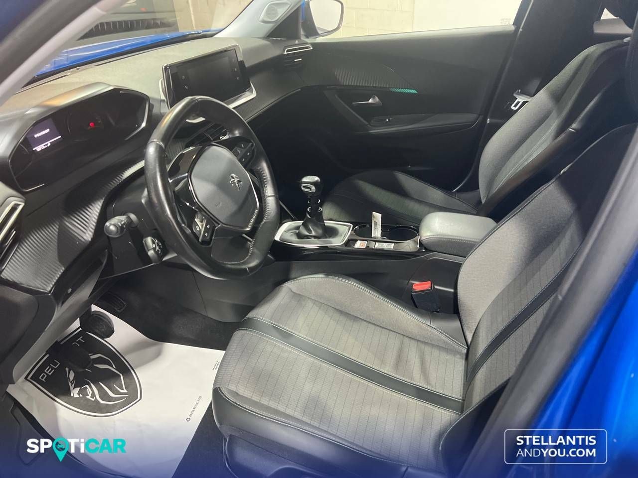 Foto Peugeot 2008 9
