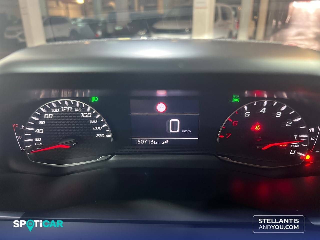 Foto Peugeot 2008 13