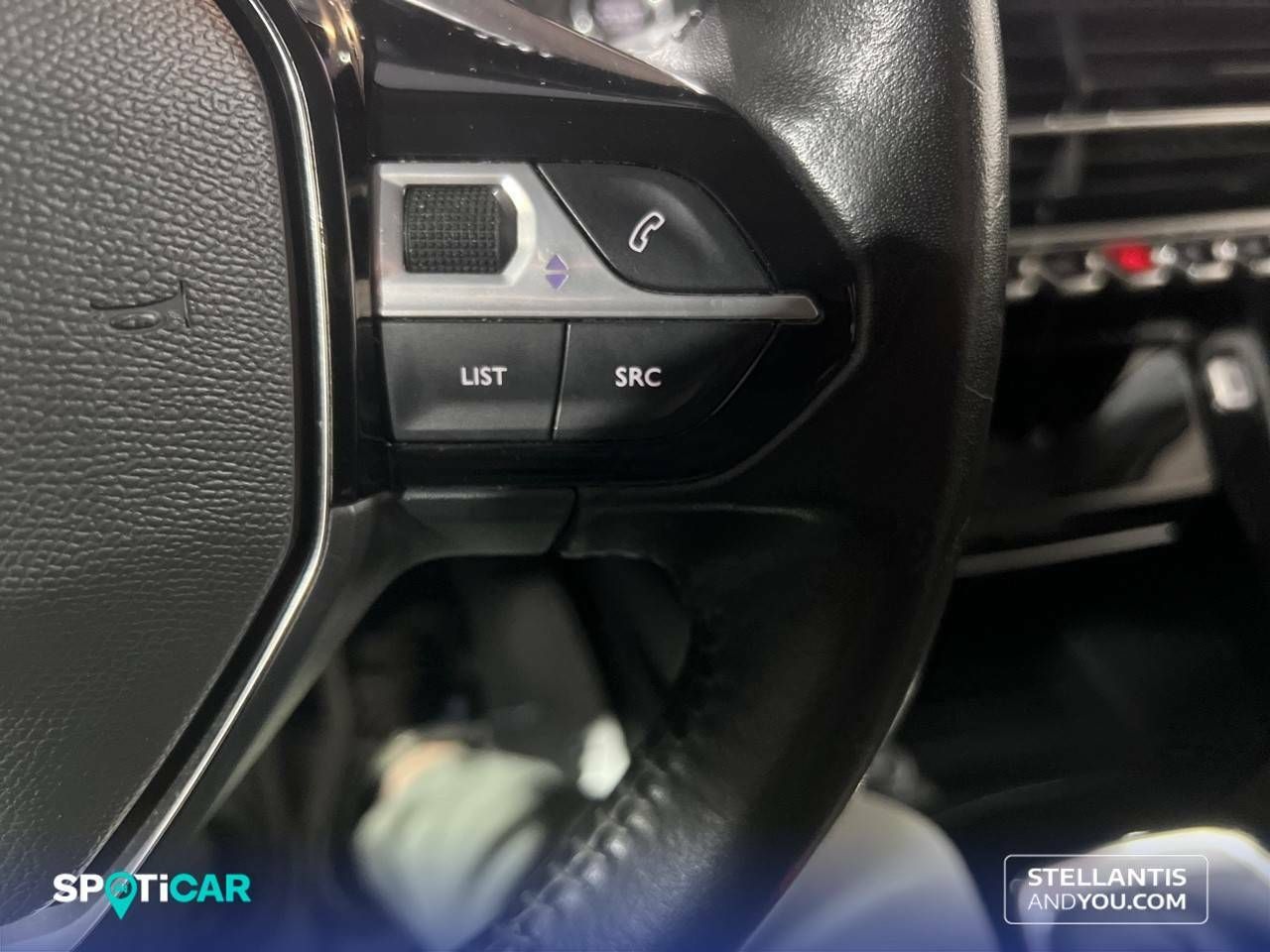 Foto Peugeot 2008 24