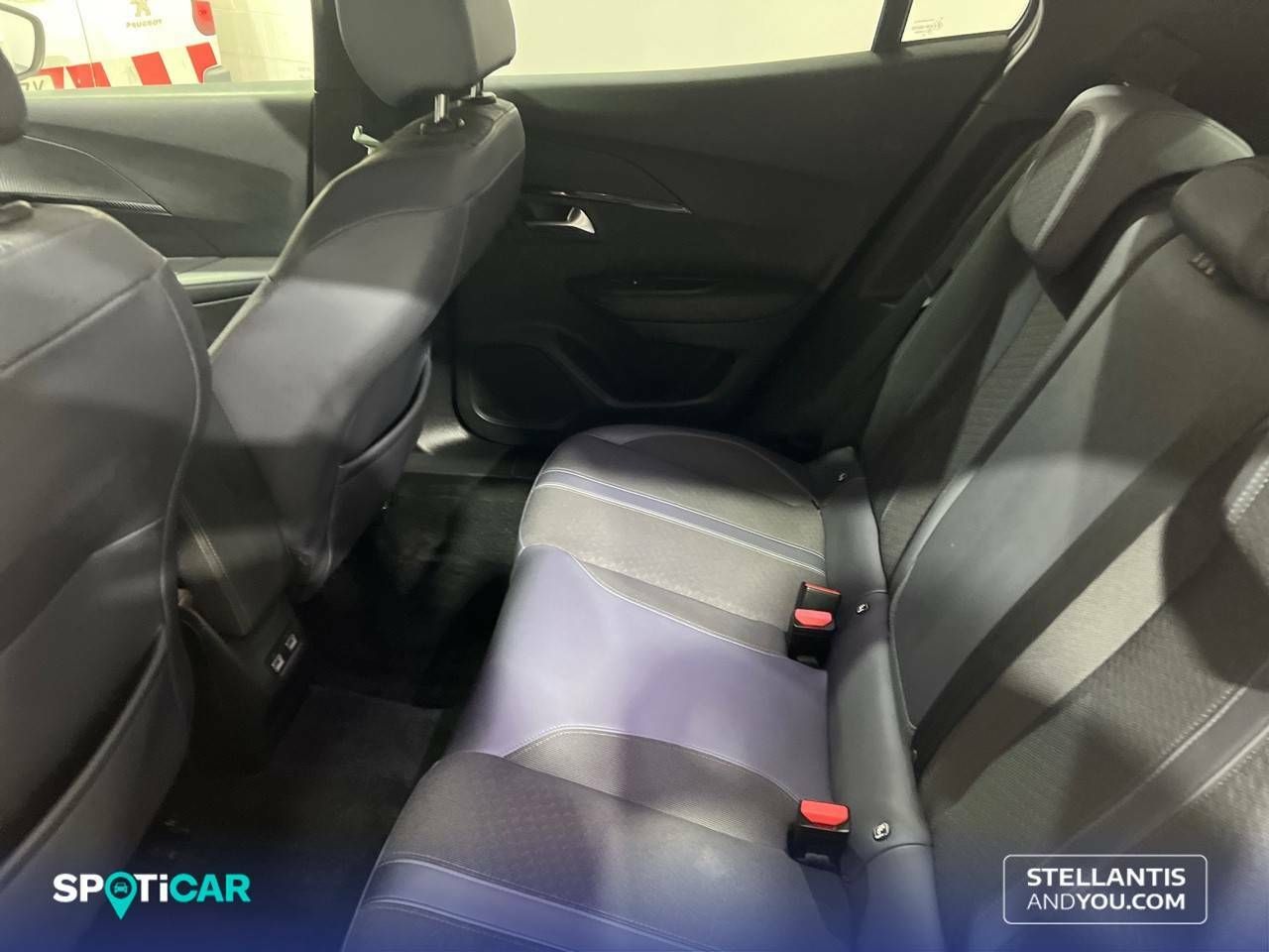 Foto Peugeot 2008 10