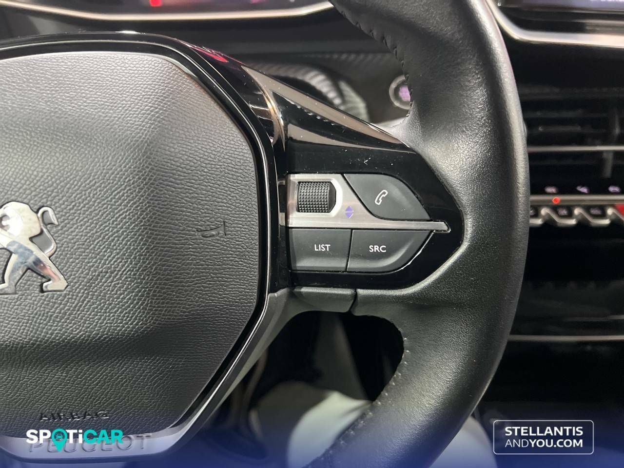 Foto Peugeot 2008 15