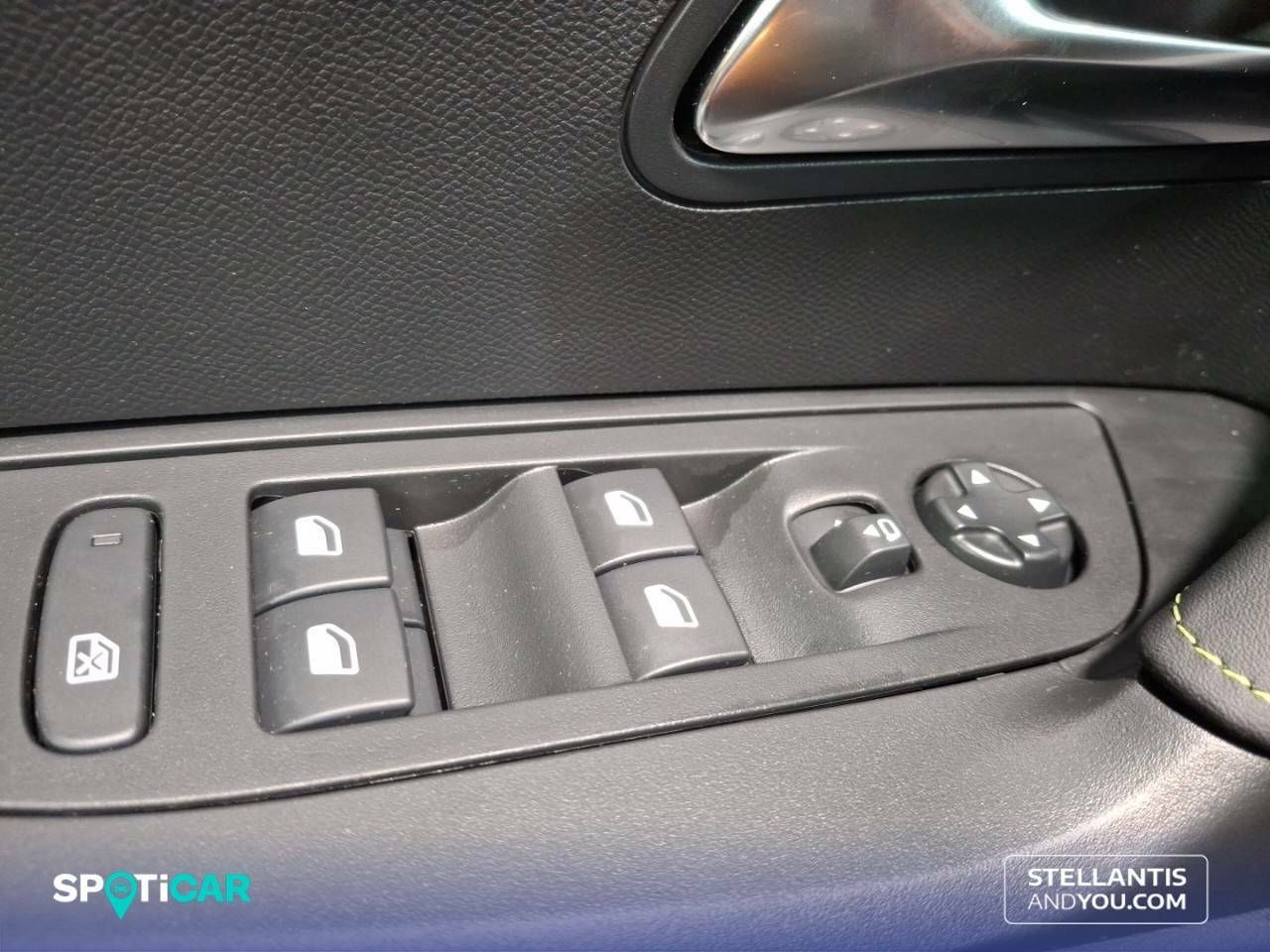 Foto Peugeot 2008 13