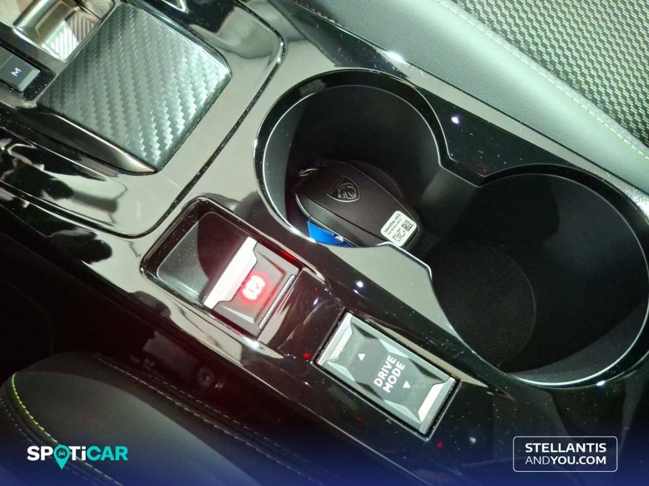 Foto Peugeot 2008 23