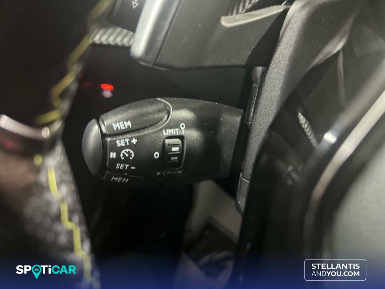 Foto Peugeot 2008 18