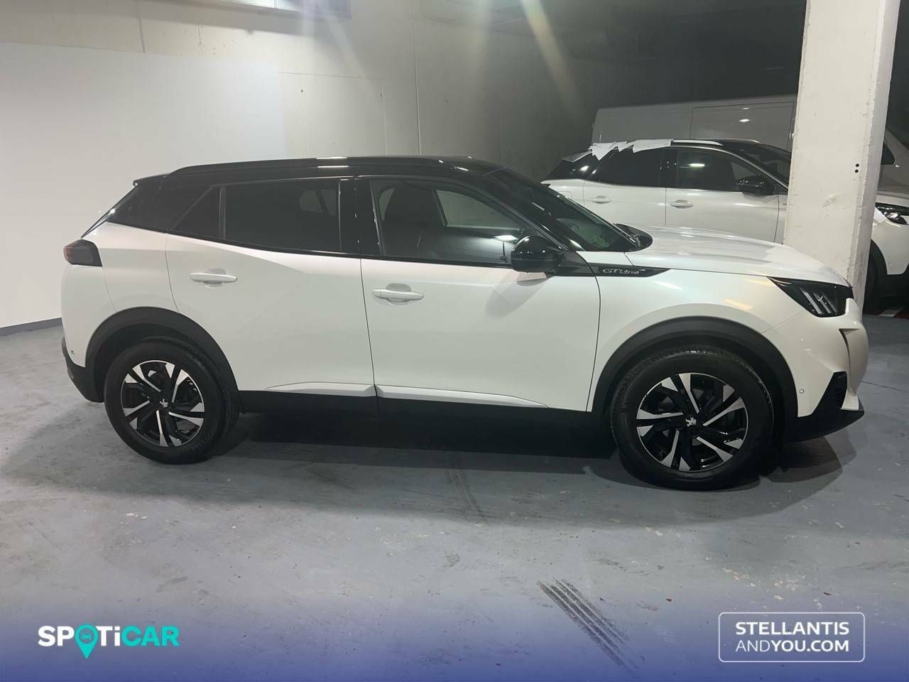 Foto Peugeot 2008 4