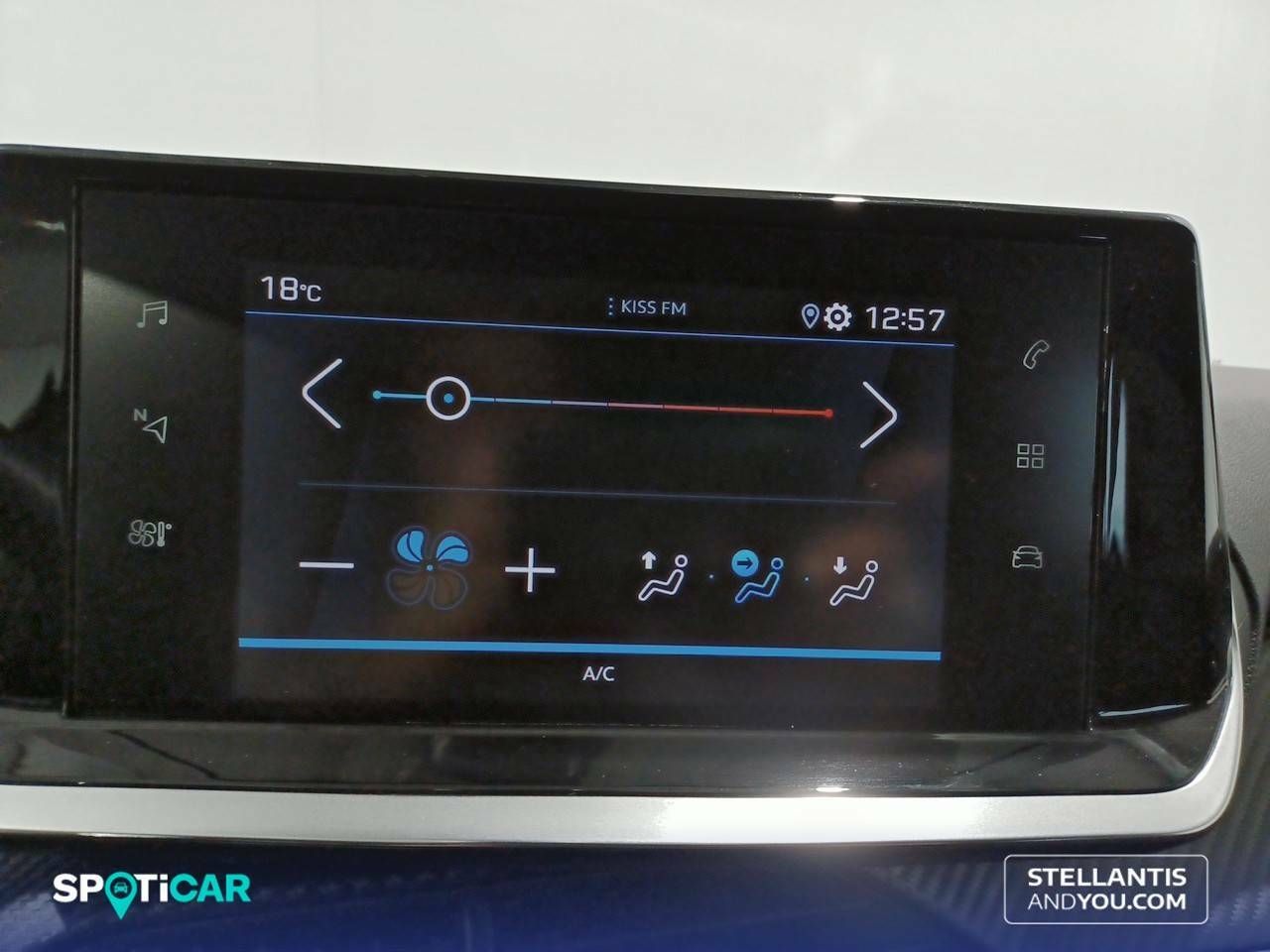 Foto Peugeot 208 25