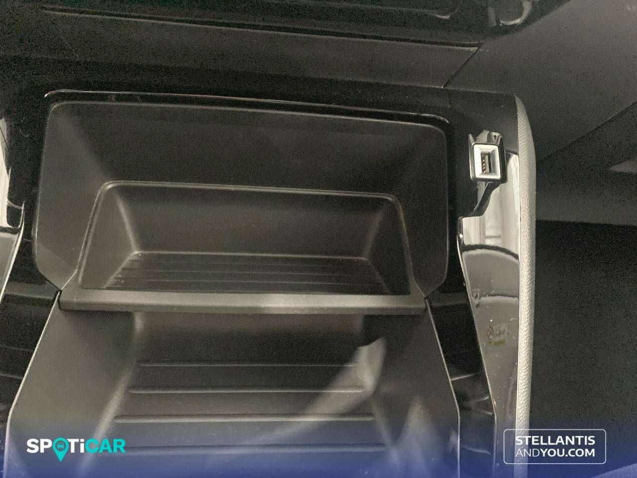 Foto Peugeot 208 15