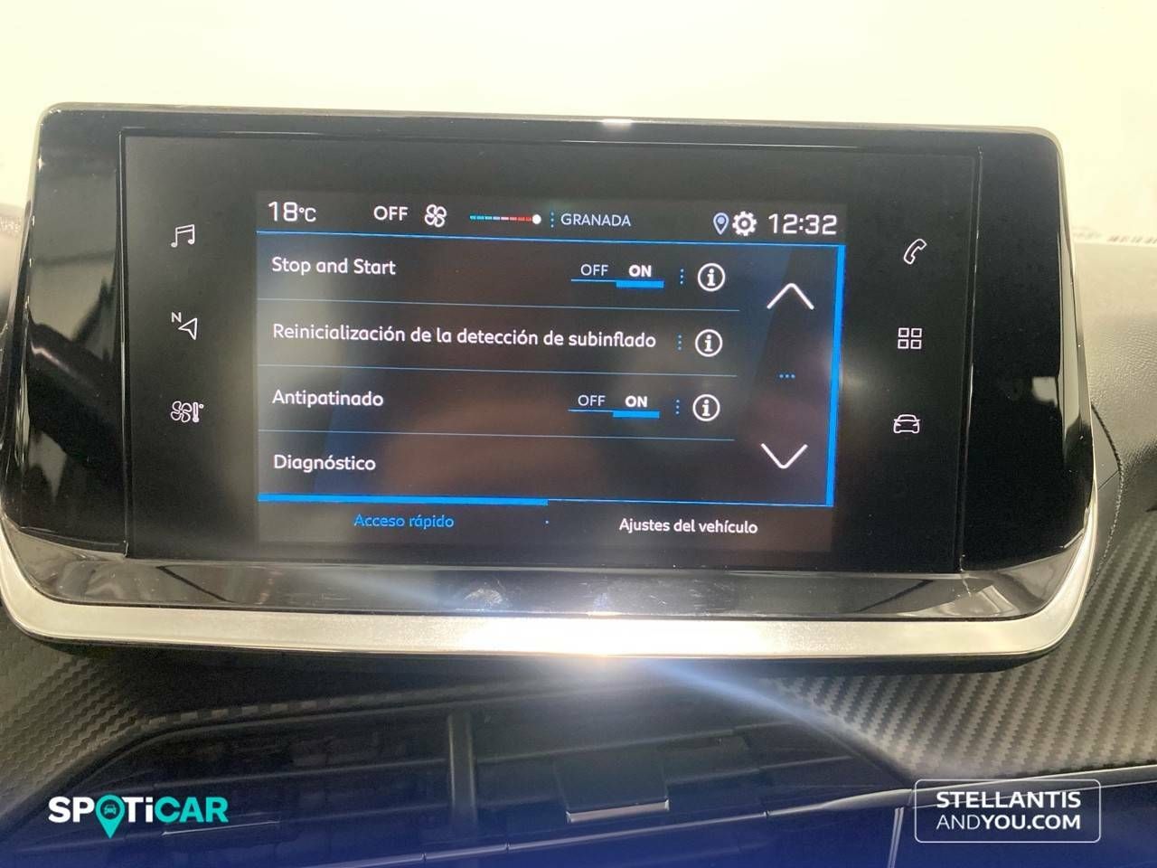 Foto Peugeot 208 17