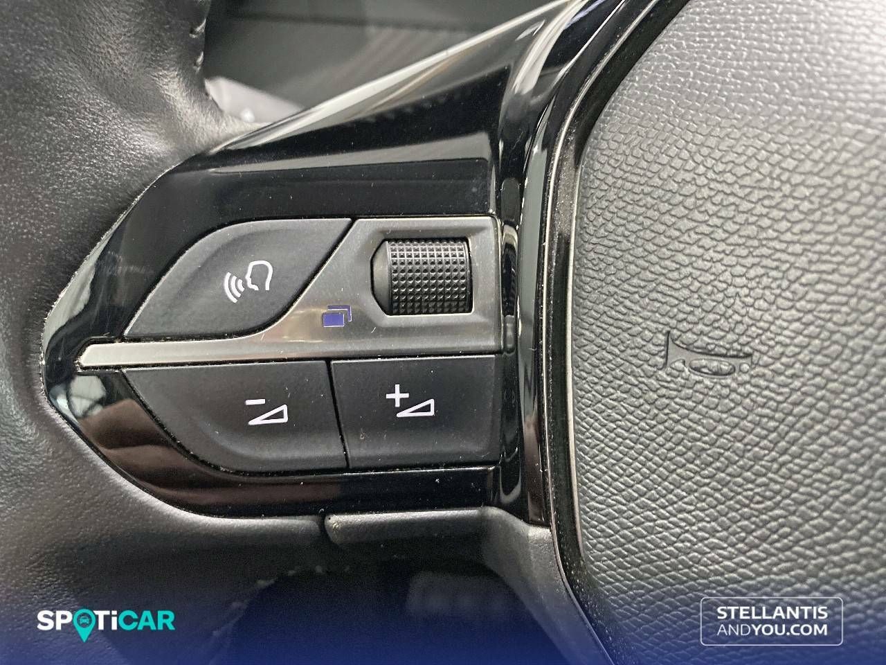 Foto Peugeot 208 20