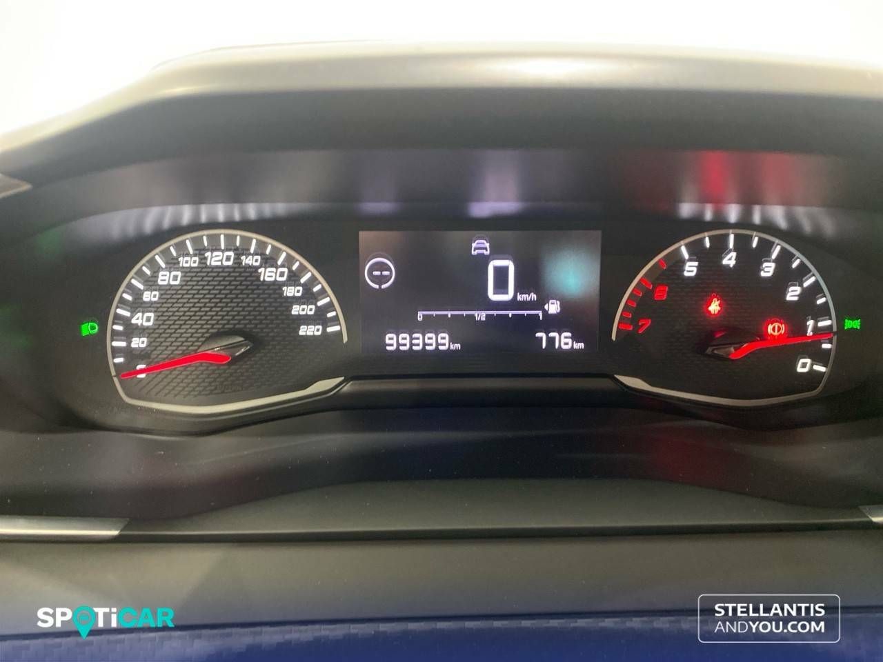 Foto Peugeot 208 24