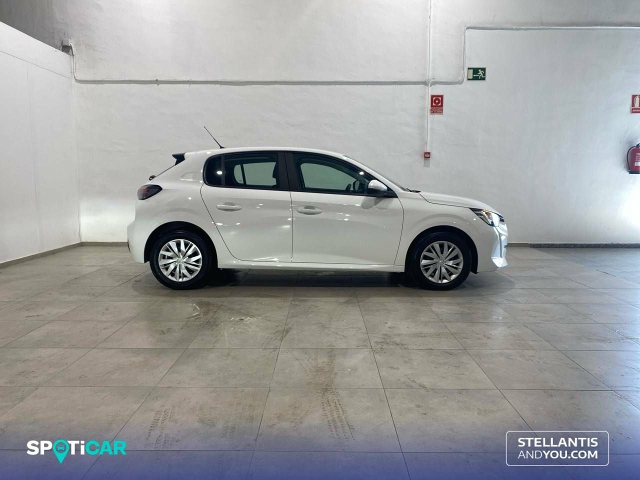 Foto Peugeot 208 4