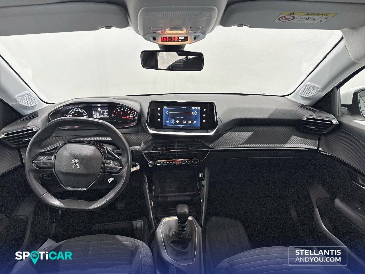 Foto Peugeot 208 8