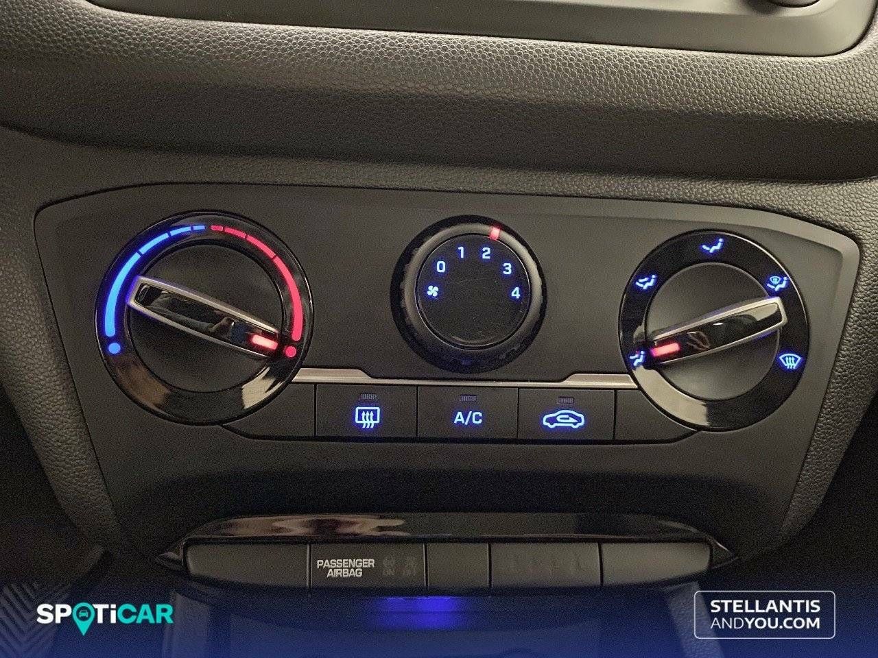 Foto Hyundai i20 24