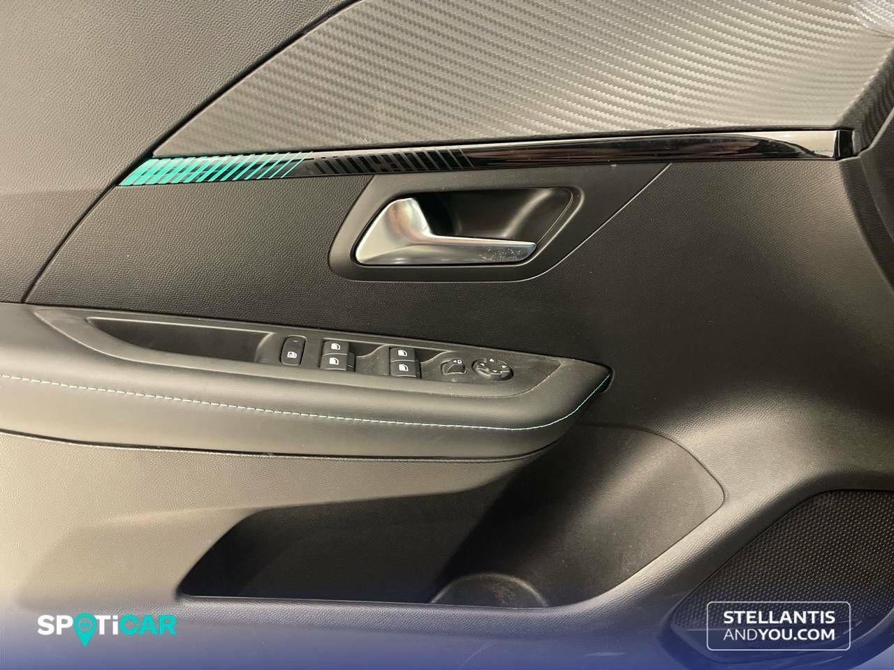 Foto Peugeot 208 22