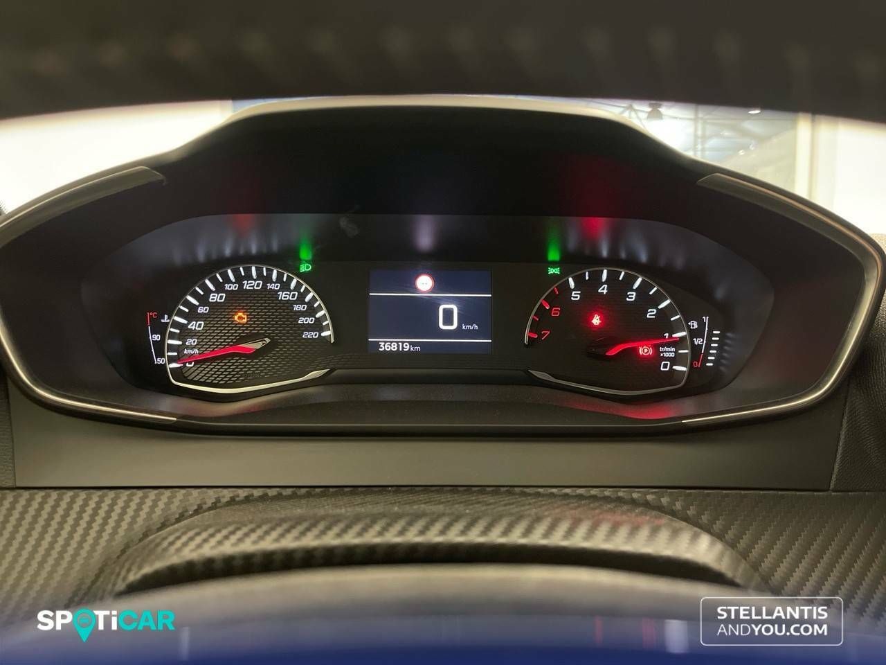 Foto Peugeot 208 18