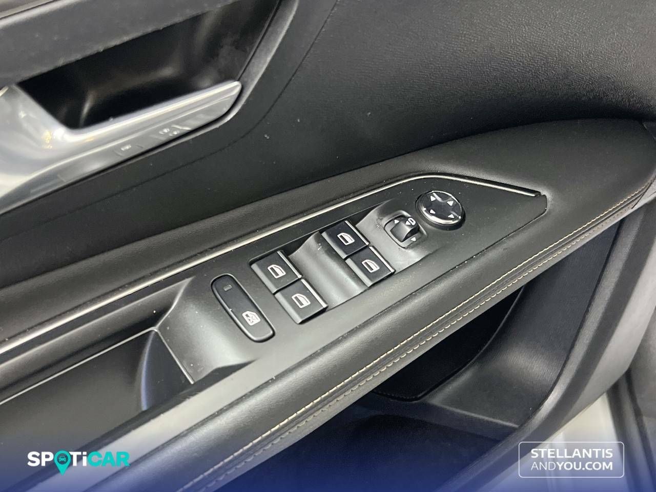 Foto Peugeot 3008 18