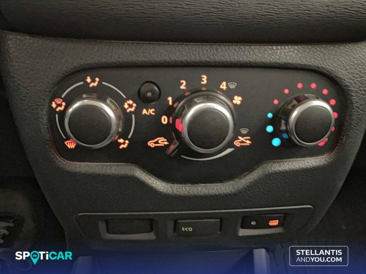 Foto Dacia Lodgy 23