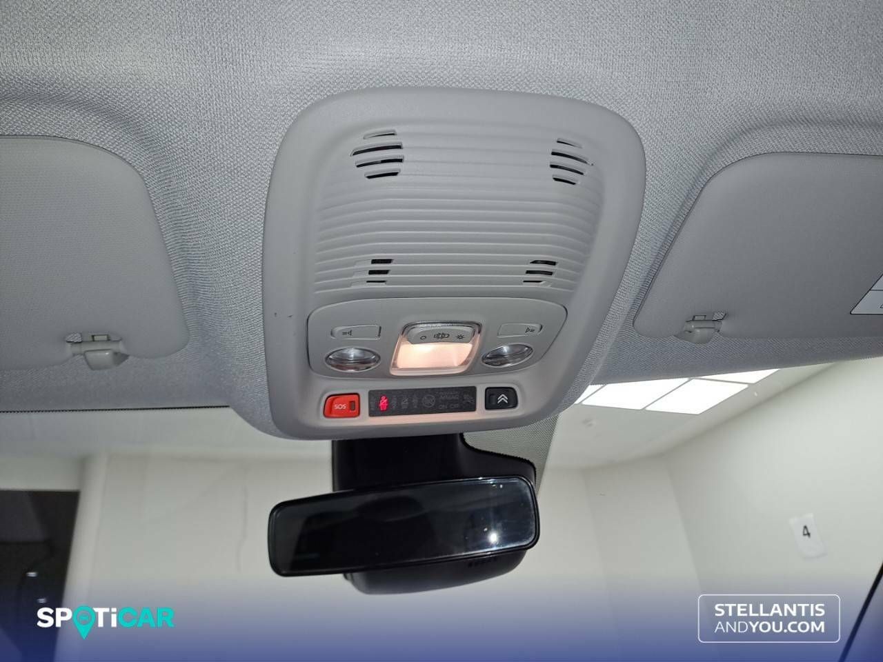 Foto Citroën C3 Aircross 23