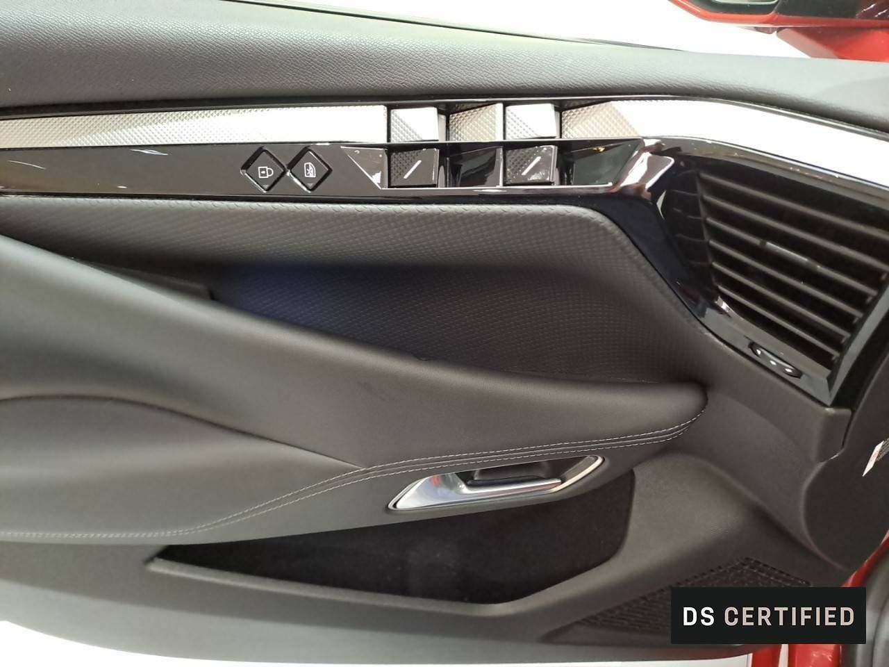 Foto DS Automobiles DS 4 15