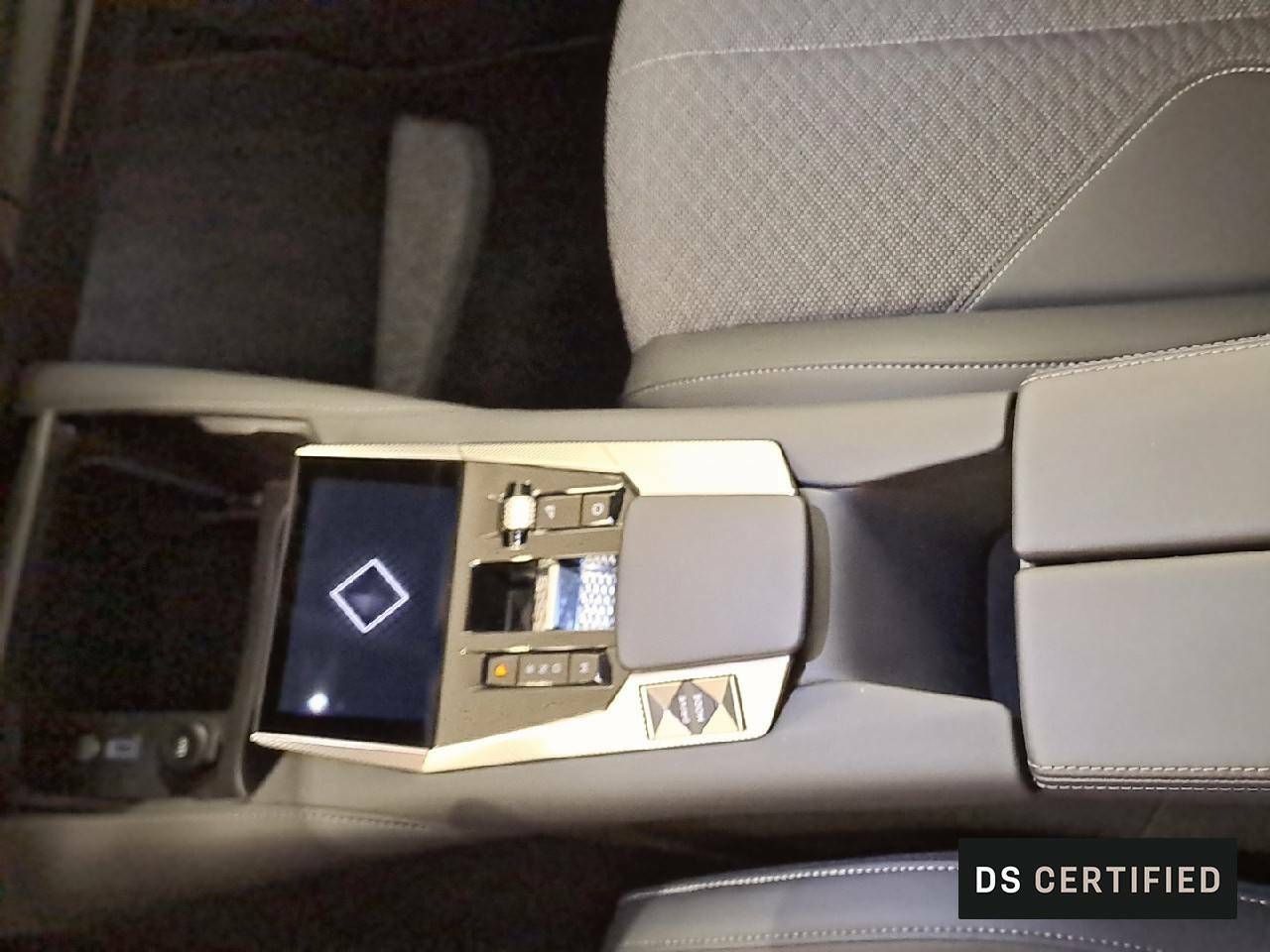 Foto DS Automobiles DS 4 22