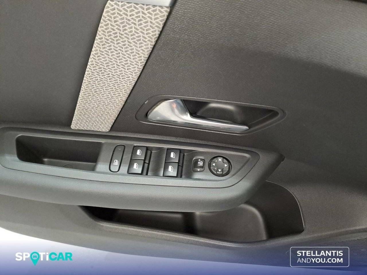 Foto Citroën C4 12
