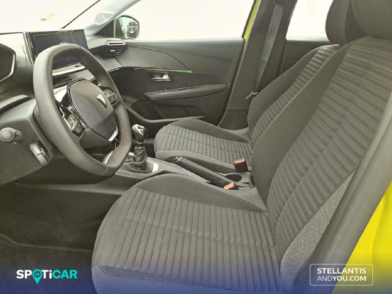 Foto Peugeot 208 9